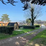 Camping Domaine Des Gatinelles Kamp alanı