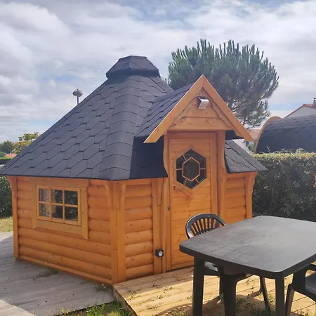 Les Gatinelles Campsite 2*