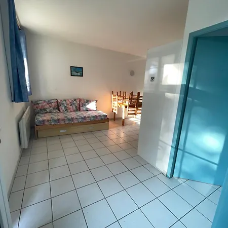 Les Gatinelles Kamp alanı