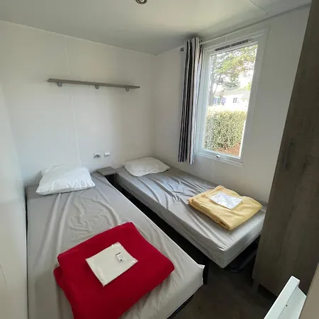 Domaine Des Gatinelles Campsite 2*