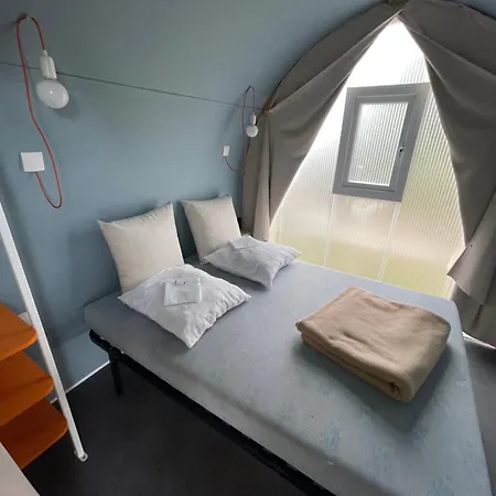 Les Gatinelles Kamp alanı 2*