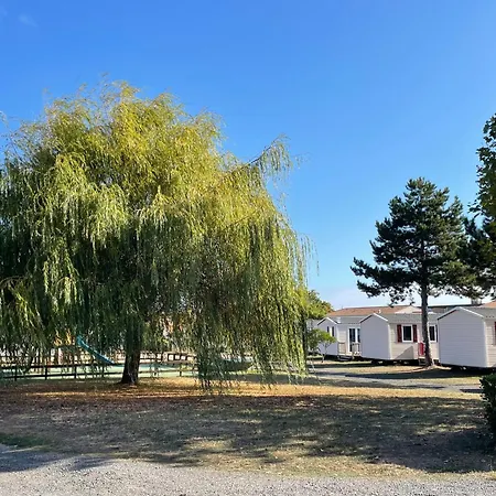 Domaine Des Gatinelles مكان تخييم Brétignolles-sur-Mer