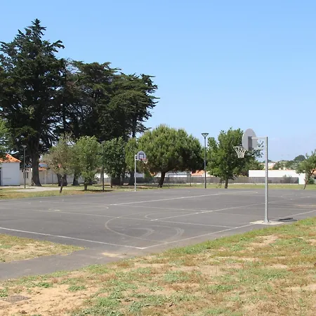 Domaine Des Gatinelles 2*